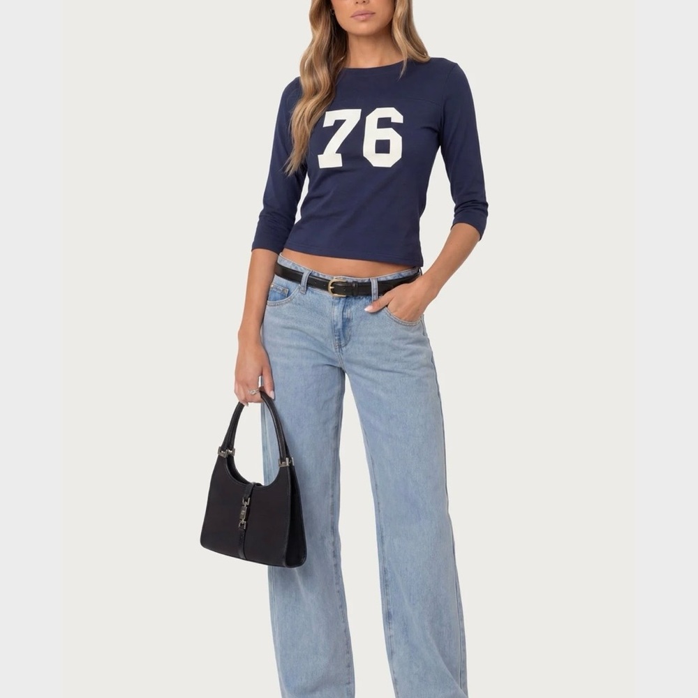 Edikted Light Blue low rise jeans